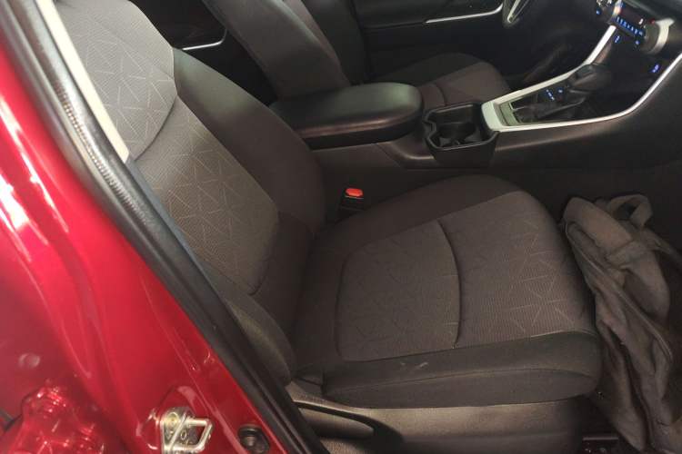 Used Toyota RAV4 2020 2.0L CVT Two-Wheel Drive Fashion Edition