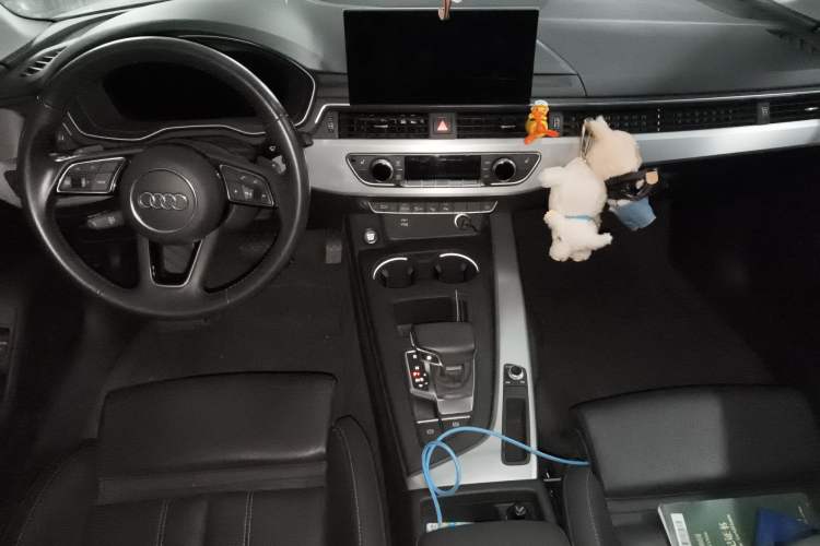 Used Audi A4L 2020 40 TFSI Luxury Dynamic Model
