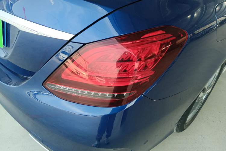 Used Mercedes-Benz C-Class 2019 C 180 L Fashion Edition Sport Version Right Rear Taillight