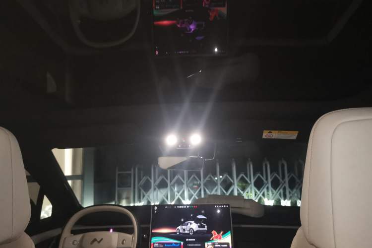 Used ONVO L60 2024 60 kWh Rear-Drive Version