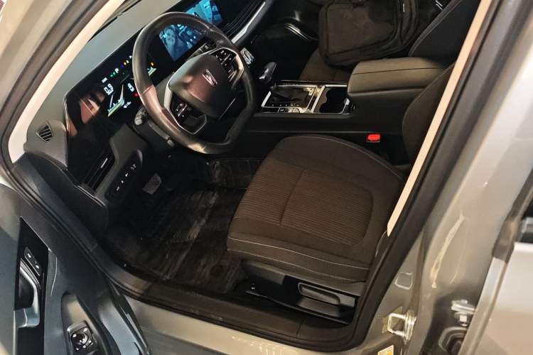 Used Bestune B70 2022 Third Generation 1.5T Automatic Enjoyment Version
