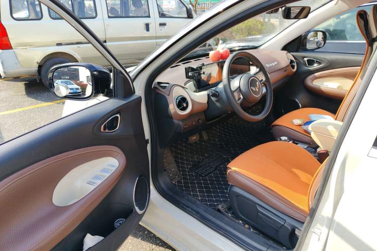 Used Wuling Bingo 2024 333 km Enjoyment Version
