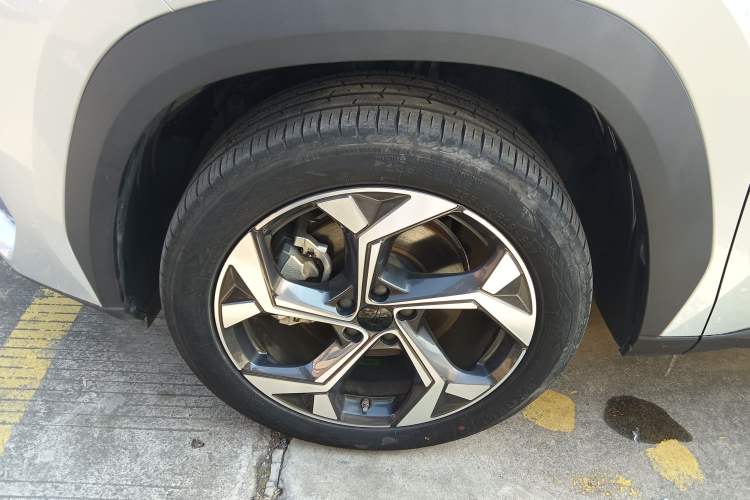 Used Geely Auto FX11 2023 1.5TD DCT Prestige Edition