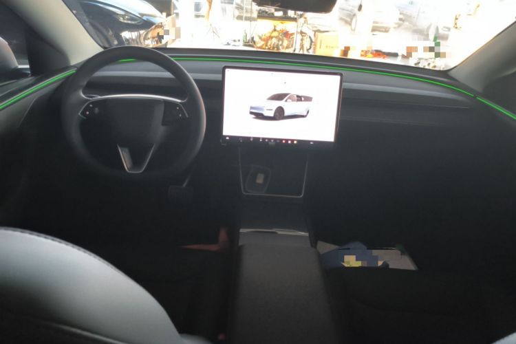 Used Tesla Model Y 2025 Long-Range All-Wheel Drive First Edition