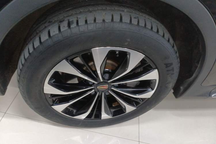 Used Hongqi HS7 2022 2.0T DCT Two-Wheel Drive Smart Connect Flagship Edition Seven Seats