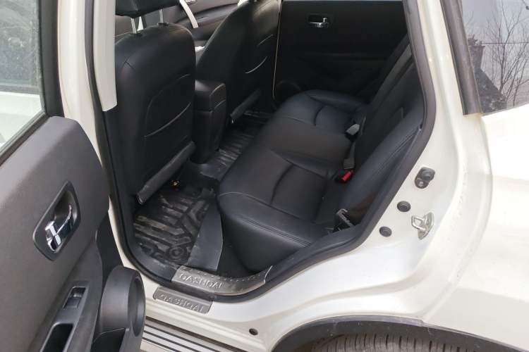 Used Nissan Qashqai 2015 2.0 XL Coolfire CVT 2WD
