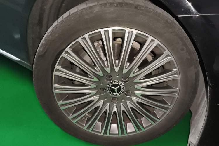 Used Mercedes-Benz E-Class 2021 Restyled E 300 L Luxury Edition