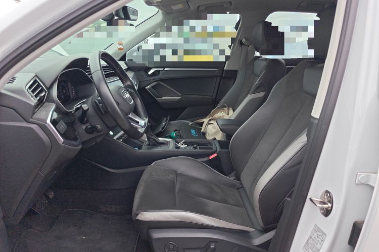 Used Audi Q3 2020 40 TFSI Fashion Dynamic Model
