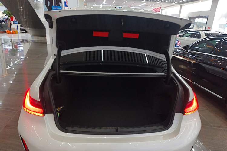 Used BMW 3 Series 2025 330i M Sport Night Edition Package
