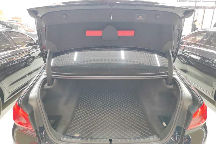 Used BMW 5 Series 2020 525Li M Sport Package