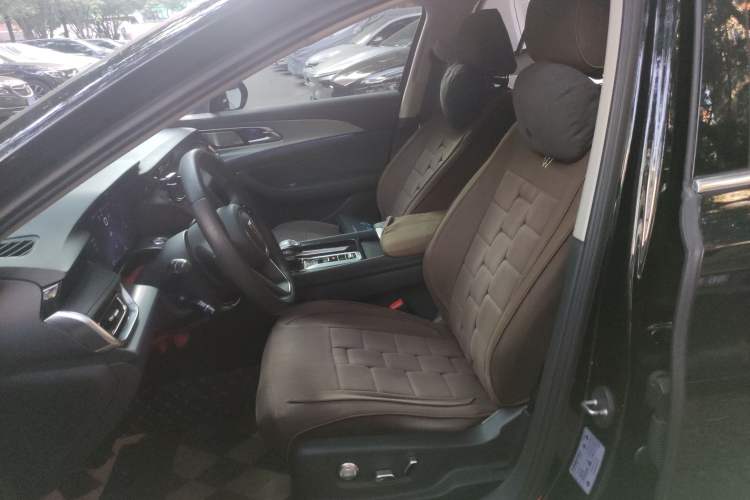 Used Hongqi H5 2023 2.0T Automatic Smart Connect Flagship Edition
