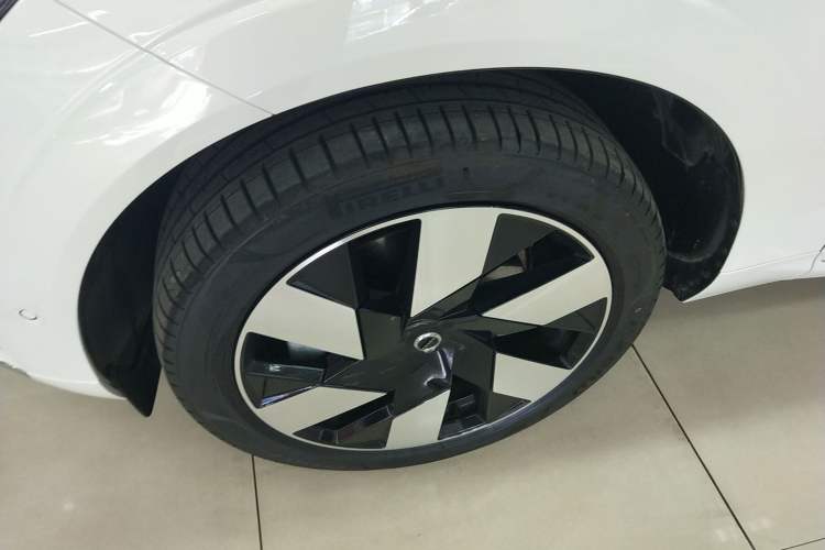 Used Volvo XC60 New Energy 2025 Plug-in Hybrid Long-Range All-Wheel Drive Smart Luxury Edition