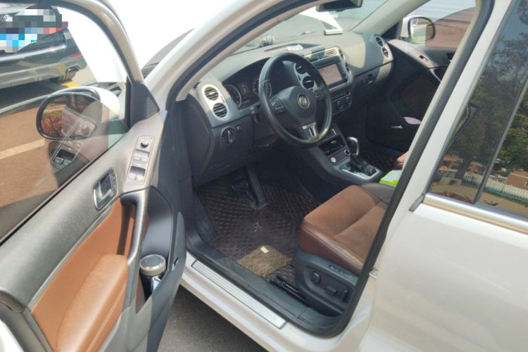 Used Volkswagen Tiguan 2013 2.0 TSI Automatic All-Wheel-Drive Flagship Edition