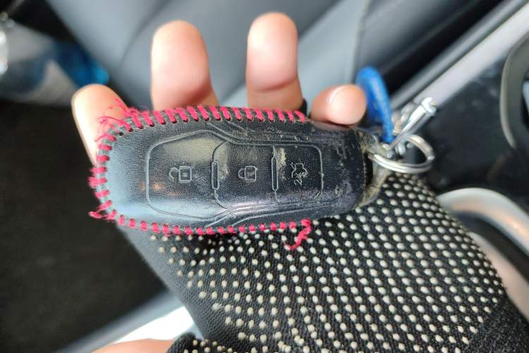 Used Ford Edge 2016 EcoBoost 330 V6 Four-Wheel Drive Sporty 7-Seater