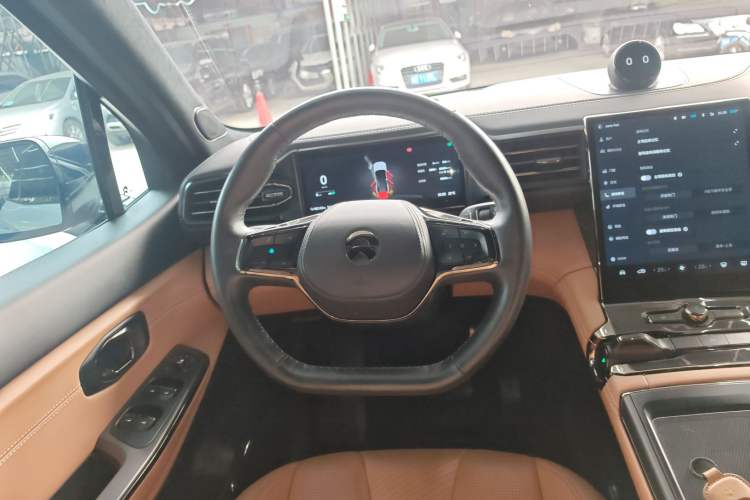 Used Nio ES8 2020 580 km Signature Edition 7-Seater Version