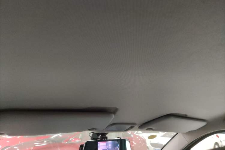 Used Wuling Hongguang MINIEV 2022 Macaron Premium Model – Lithium Iron Phosphate