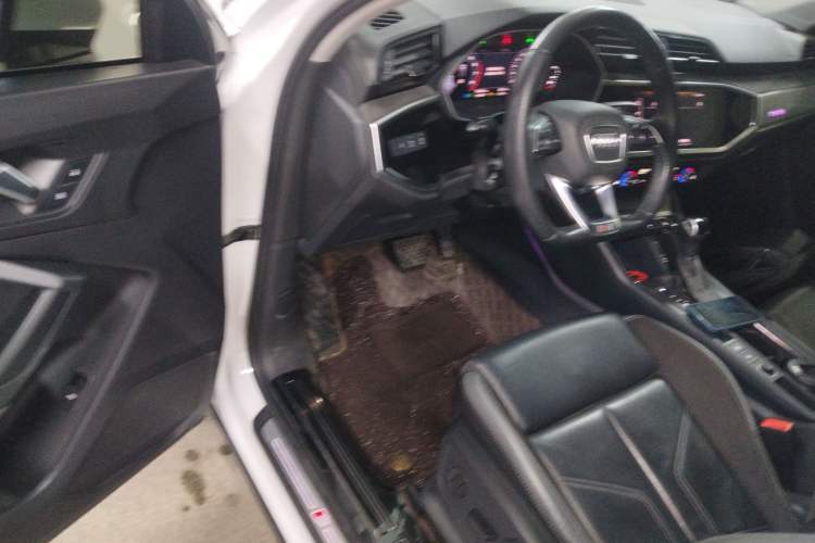 Used Audi Q3 Sportback 2020 40 TFSI Fashion Model
