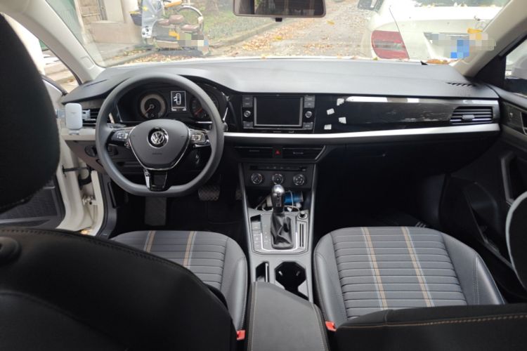 Used Volkswagen Lavida 2019 280TSI DSG Comfort Edition China VI standard Center Console