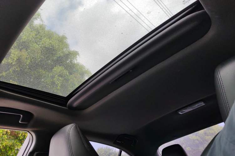 Used Toyota Levin 2021 Dual-Engine 1.8H E-CVT Luxury Edition Headliner