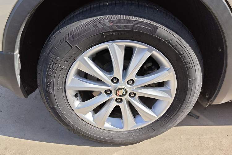 Used Buick Envision 2017 28T Four-Wheel Drive Elite Model
