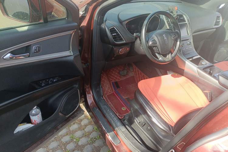 Used Lincoln MKX 2015 2.0T Two-Wheel Drive Deluxe Edition Driver Seat