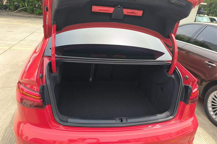 Used Audi A3 2019 Limousine 35 TFSI Fashion Edition China VI Emission Standard
