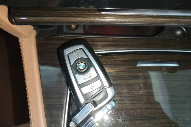 Used BMW 7 Series 2013 730Li Luxury Model