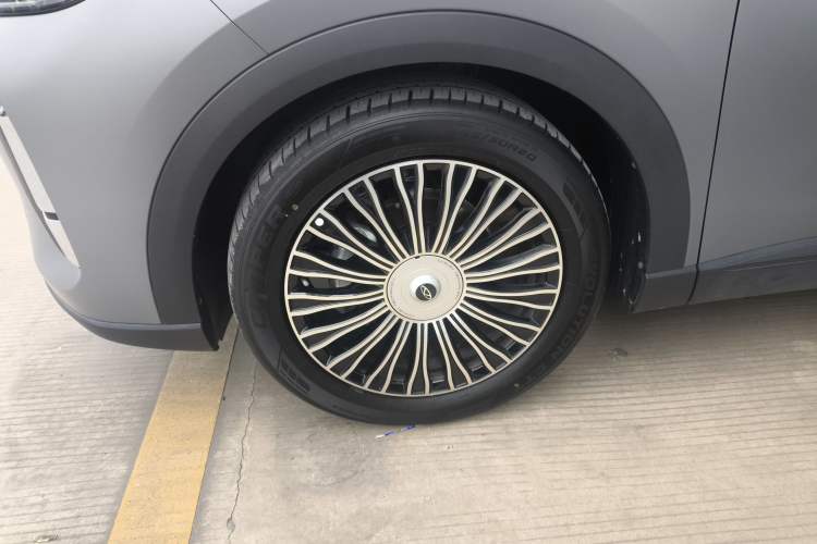 Used Chery Tiggo 8 L 2024 2.0T Two-Wheel Drive Prestige Version 5 Seats