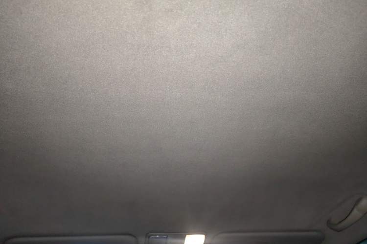 Used Kia K2 2012 Sedan 1.4L MT GLS Commemorative Edition Headliner