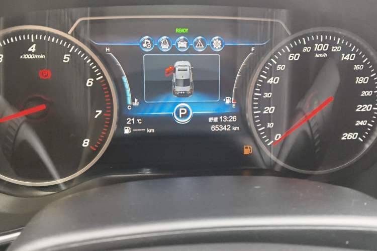 Used Hongqi H5 2022 Classic Model Facelift 1.8T Automatic Smart Connect Flagship Edition
