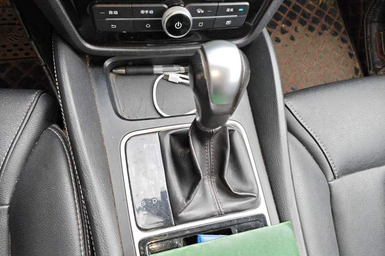 Used BYD Song MAX 2017 1.5T Automatic Smart Connect Elite 7-Seater
