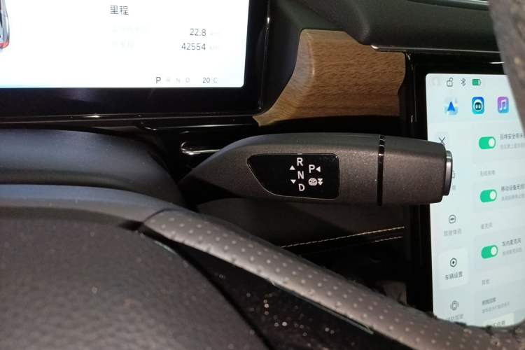 Used XPeng P5 2021 460G Gear Lever