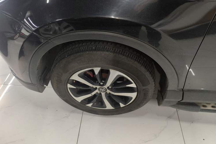 Used Toyota RAV4 2016 2.0L CVT Two-Wheel Drive Fashion Edition China V Standard