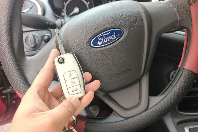 Used Ford Fiesta 2013 Hatchback 1.5L Automatic Fashion Edition