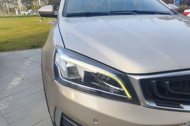 Used Geely Auto Vision S1 2018 1.4T CVT Fēngruì Model
