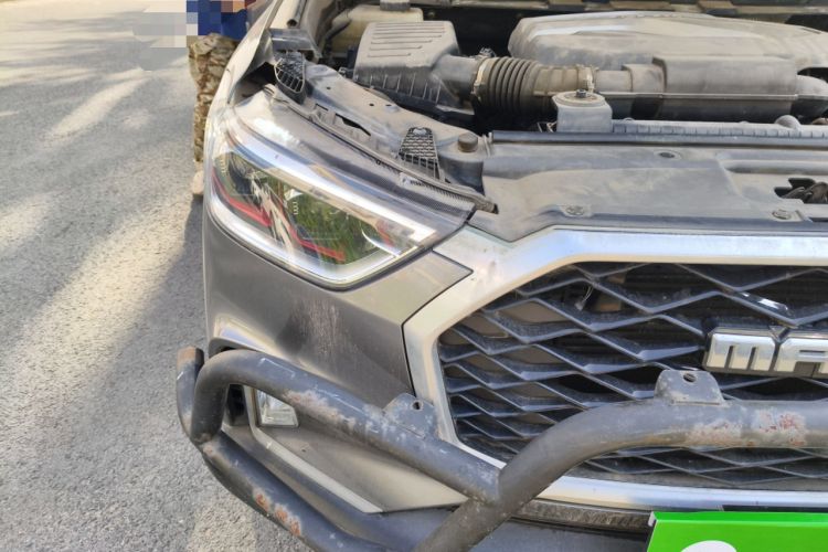 Used SAIC MAXUS D90 2017 2.0T Manual Two-Wheel Drive Mars Base Edition