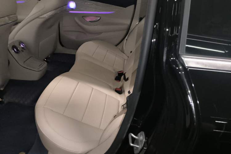 Used Mercedes-Benz E-Class 2023 Restyled E 300 L Sporty and Stylish Edition
