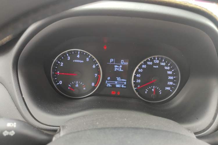 Used Hyundai Celesta 2018 1.6L Automatic GL Enjoyment Version China V Standard
