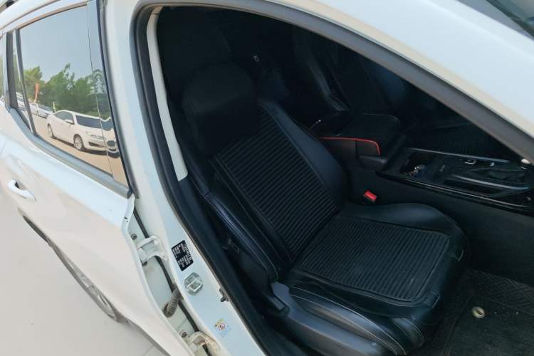 Used GAC Trumpchi GS4 2022 270T Automatic Smart Drive Navigation Edition Right Front Seat