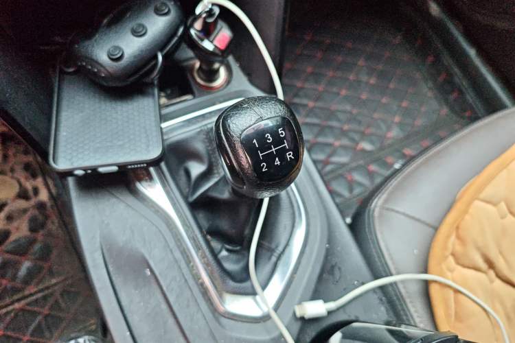 Used GAC Trumpchi GS4 2015 200T Manual Elite Edition
