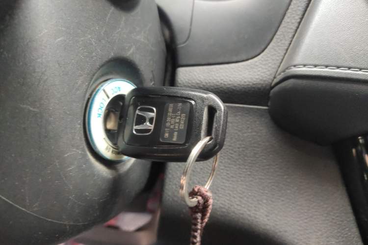 Used Honda XR-V 2015 1.8L EXi CVT Comfort Version