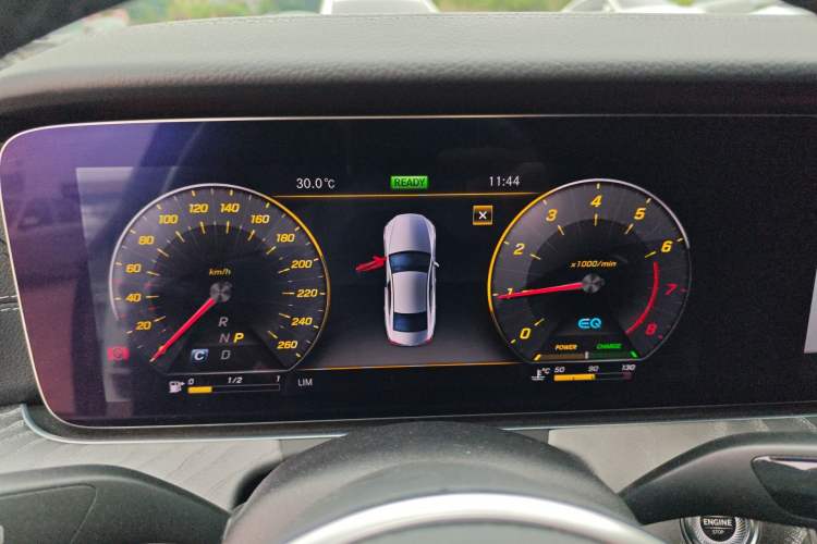 Used Mercedes-Benz CLS 2018 CLS 350 4MATIC Instrument Cluster