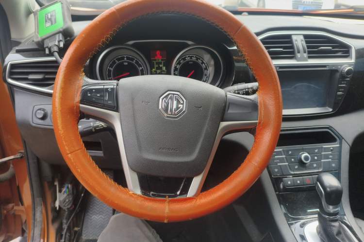 Used MG GS 2015 1.5TGI TST Luxury Edition Steering Wheel