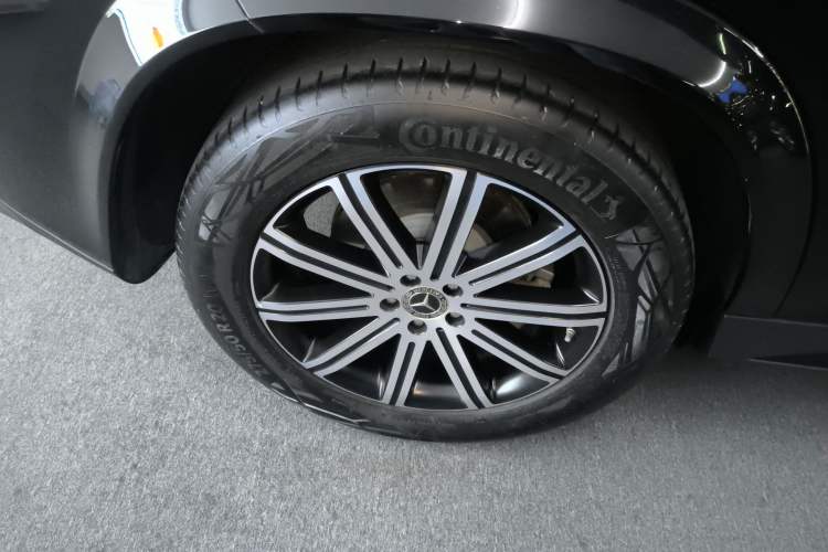 Used Mercedes-Benz GLE 2025 GLE 350 4MATIC Stylish Model