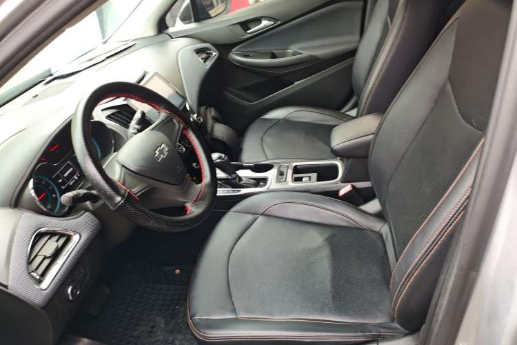 Used Chevrolet Cruze 2018 Redline 320 Automatic Pioneer Edition