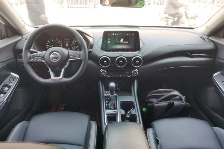 Used Nissan Sylphy 2021 1.6L XL CVT Enjoyment Edition Center Console