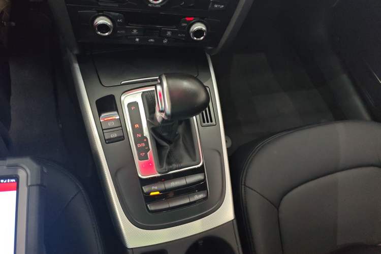 Used Audi A4L 2013 35 TFSI Automatic Standard Model
