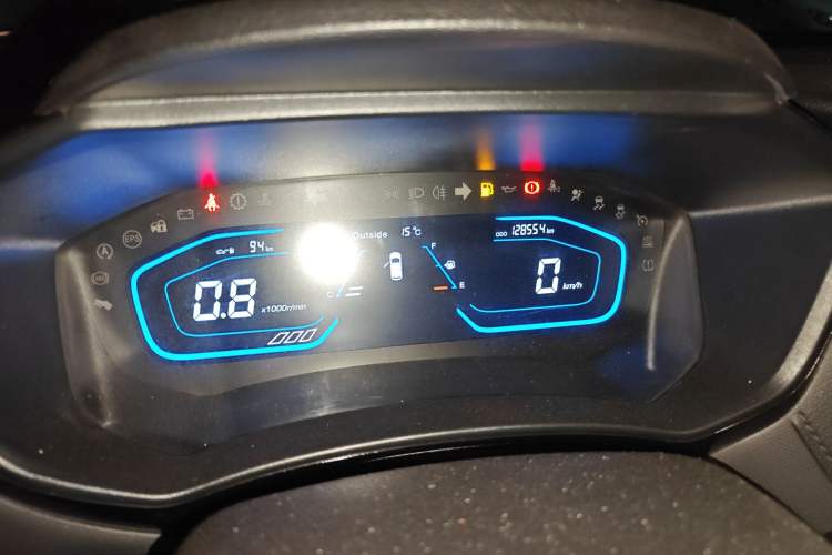 Used CHANGAN OSHAN A800 2017 1.6L Manual Luxury Model