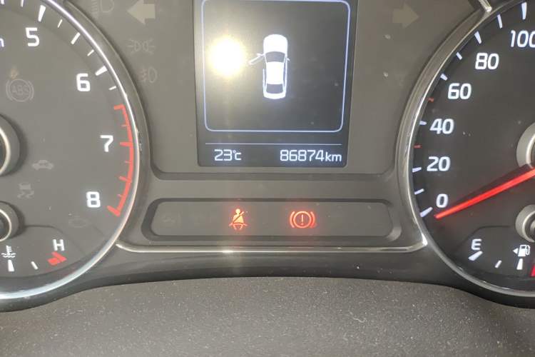 Used Kia K3 2016 1.6L Manual GLS Odometer Close Up