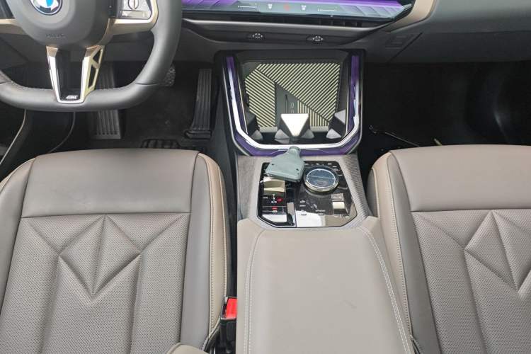 Used BMW X3 2025 xDrive30L Leading Model M Sport Package Gear Lever